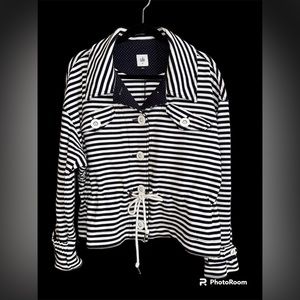 Cabi Harbor Jacket 5654 Retired 2019